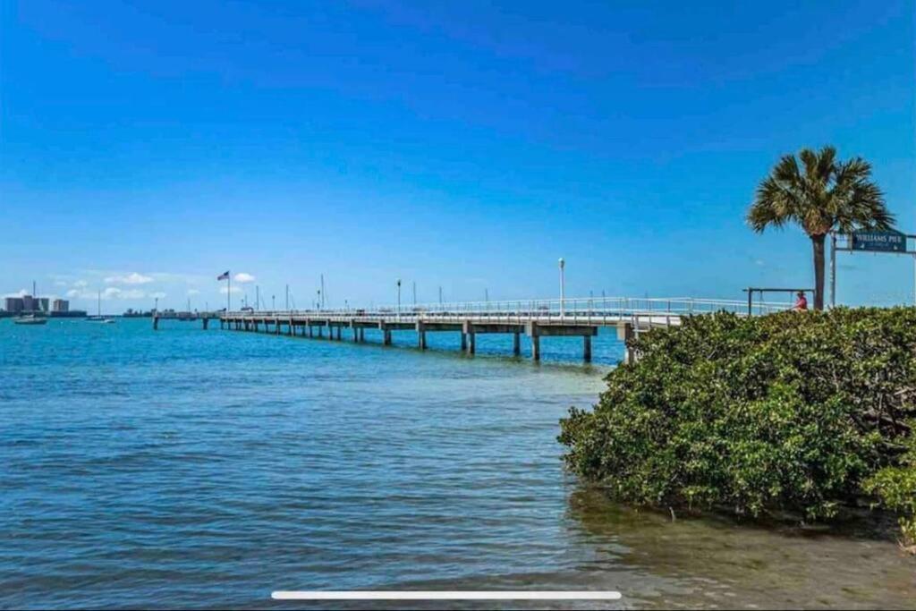 In The Center Of Gulfport, Min Away From The Beach! San Petersburgo Exterior foto